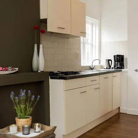 Apartment Canal Side Olofssteeg Iii Amsterdam